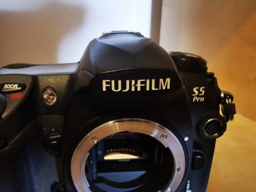 Futjifilm s5 pro 4400 klicks met super dynamik Range - Bild 8 von 8