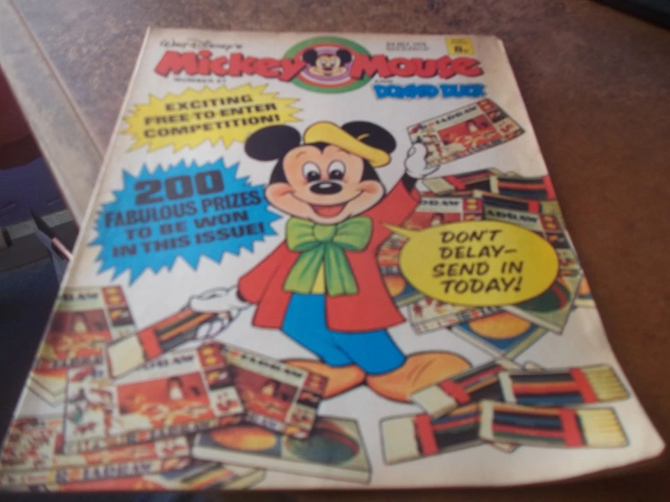 Walt Disney's Mickey Mouse and Donald Duck Comic 3 July 1976 No 37 weekly GC - Image 1 of 1