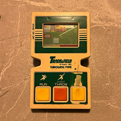 Konami Track & Field Game & Watch Handheld LCD 1983 NTSC-J Japan 0200063