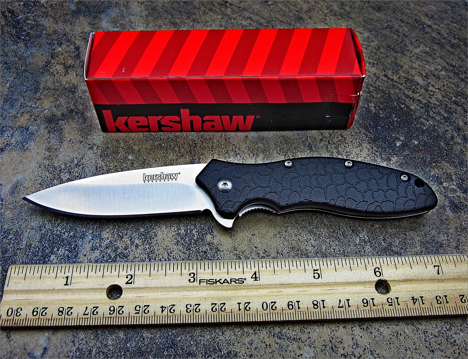Kershaw Assisted Opening Oso Sweet 8Cr13MoV Blade Everyday Folding Pocket Knife