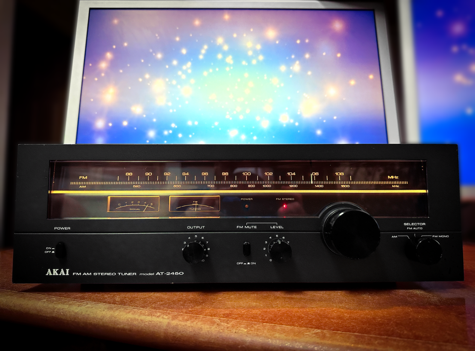 Tuner Vintage AKAI AT-2450L - Rack - Fabriqué Au Japon - Très Bon état
