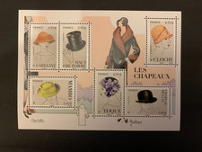 Feuillet timbre France 2018 YT F5277 les chapeaux