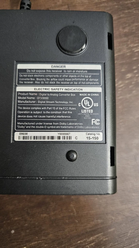 Caja convertidora digital a analógica Foto 3 de 4