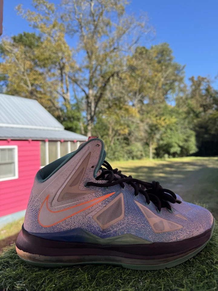 Size 10.5 - Nike LeBron 10 Pure Platinum 2013 - Immagine 2 di 4