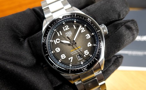 TAG Heuer 42 mm Autavia Chronometer FULL SET WBE5114.EB0173 Stahlband