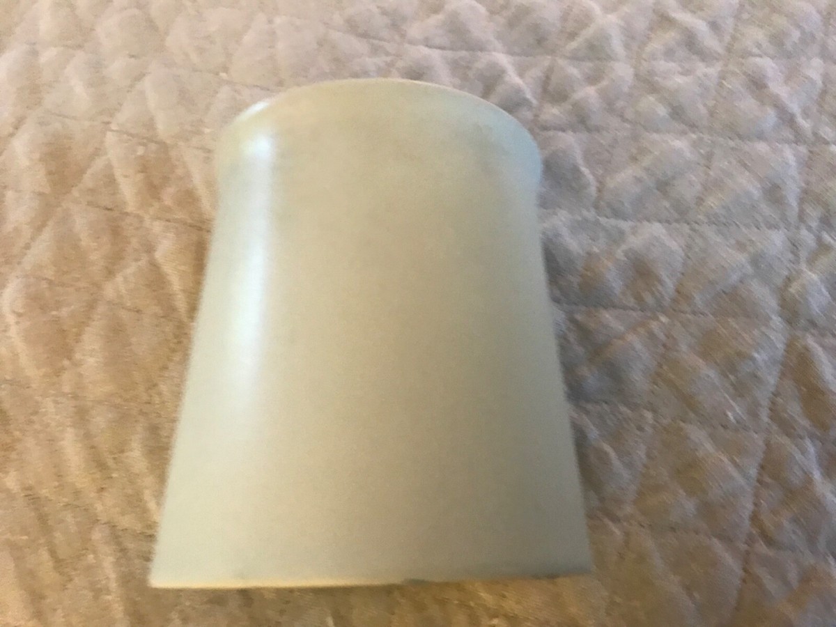 Arabia Pottery Hilkka Liisa Ahola HLA/LP pink Roses 4 3/4” Vase
