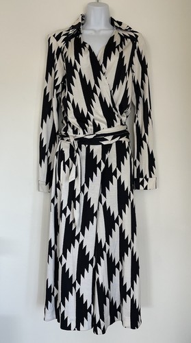 DIANE VON FURSTENBERG Silk Button Up Wrap Jumpsuit Black/White Size 12