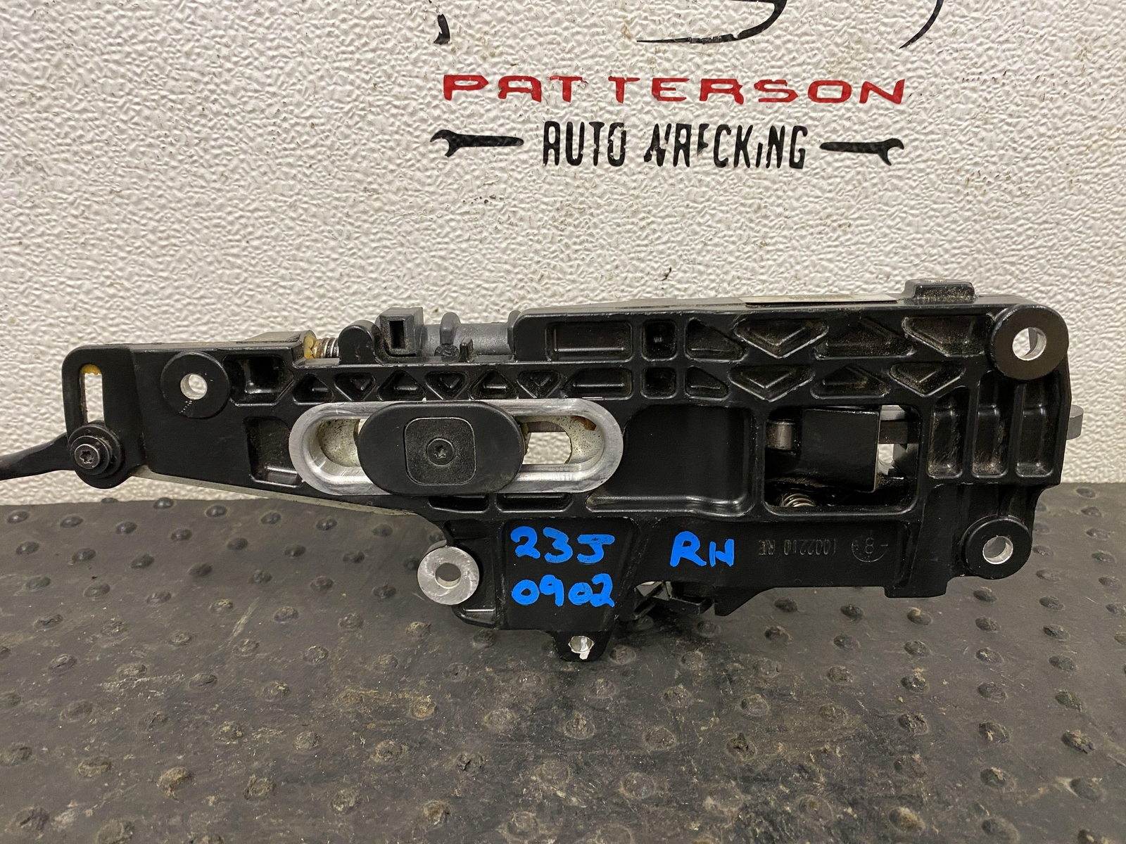 09-12 MASERATI GRANTURISMO REAR RIGHT PASSENGER SIDE TOP ROOF LATCH LOCK