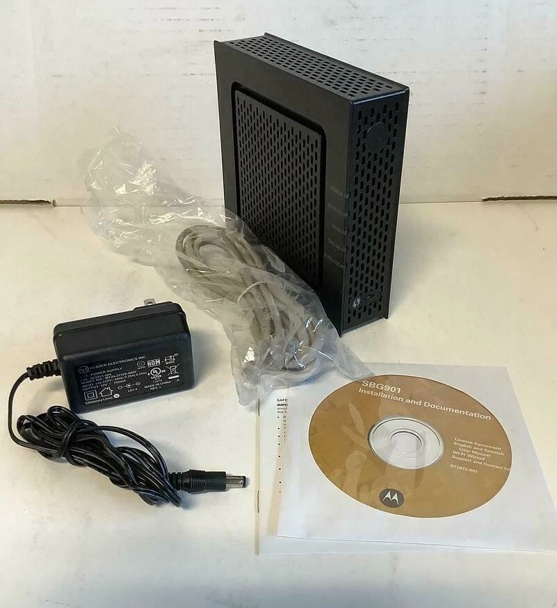 Motorola SURFboard SBG901 2.4GHz Wireless-G Cable Modem Gateway - Image 3 of 4