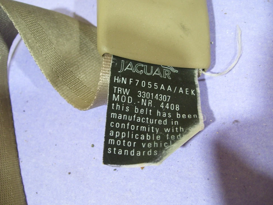 original 2000 Jaguar xj8 front driver seat seatbelt retractor HNF7055AA Foto 2 de 2