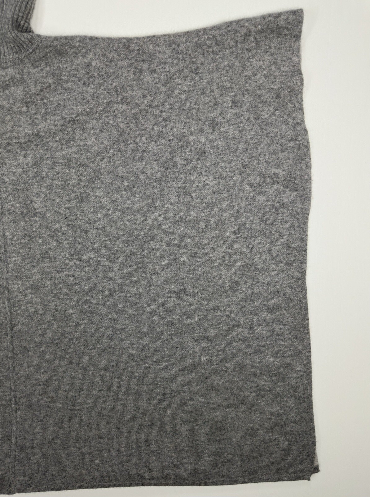 SofiaCashmere 100% Cashmere Light Grey Turtleneck… - image 6