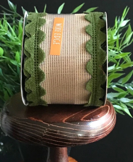 THE ART OF AUTUMN NATURAL MESH & GREEN RICK-RACK WIRE EDGE 2 1/2" RIBBON 12 FT - Image 4 of 4