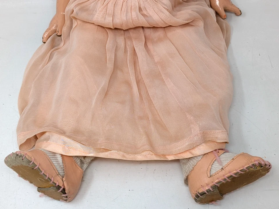 Muñeca vintage de 21" Effanbee Anne Shirley Little Lady composición ojo dormido años 40 Foto 4 de 4