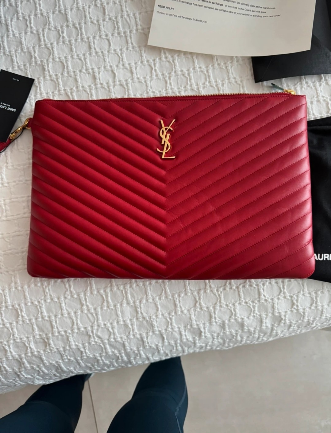 Clutch Saint Laurent Cassandre in pelle nappa trapuntata rossa