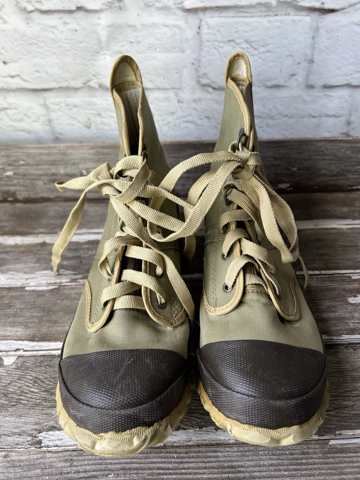 Hodgman Men's Sz 10 Waders Boots Beige Steel Shank Lace Up Caster Fishing Tan