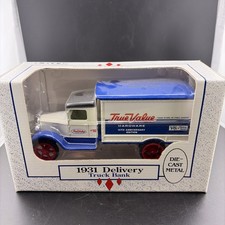 1:34 ERTL 1931 "TRUE VALUE" DIECAST DELIVERY TRUCK-BANK USA