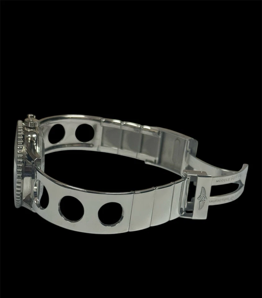 Breitling Navitimer B01 Chronograph 43MM PAN AM Special Edition AB01212B1C1A2 - Image 4 of 4