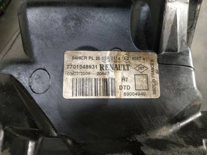 7701048931 phare droit pour RENAULT LAGUNA II GRANDTOUR (KG0) 1.9 DCI 379535 - Photo 4/4