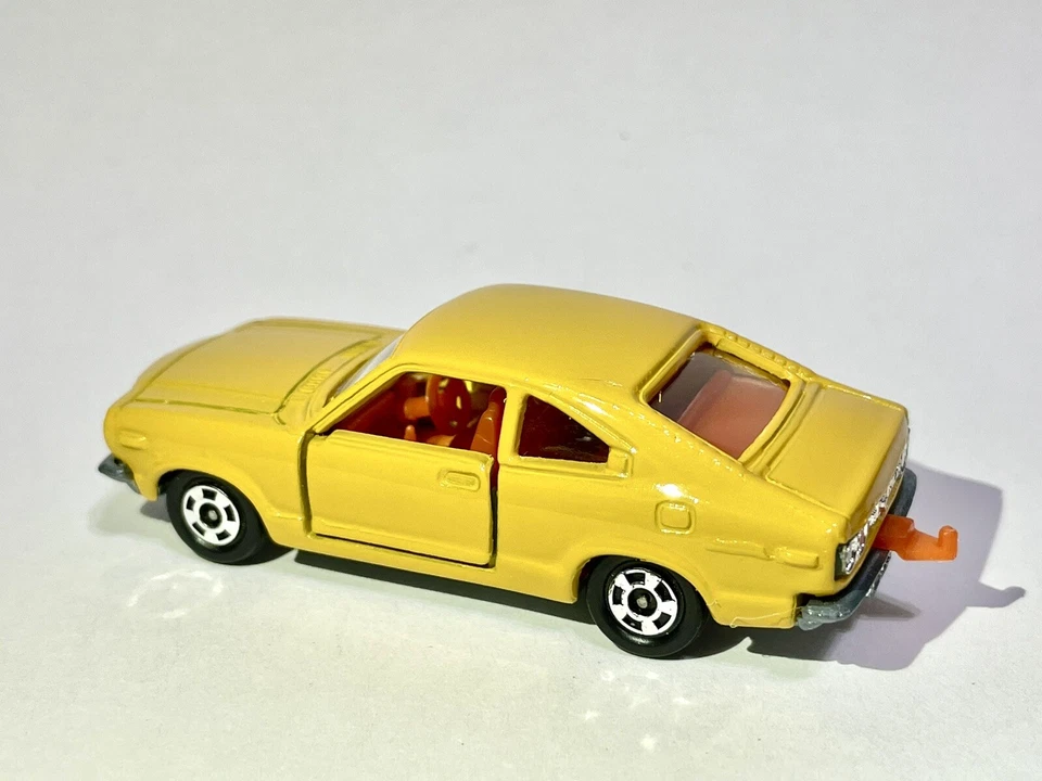 TOMICA - MAZDA SAVANNA GT / RX3 Personalizado Pintado Amarillo TOMICA COMO NUEVO MUY BUEN ESTADO Foto 4 de 4