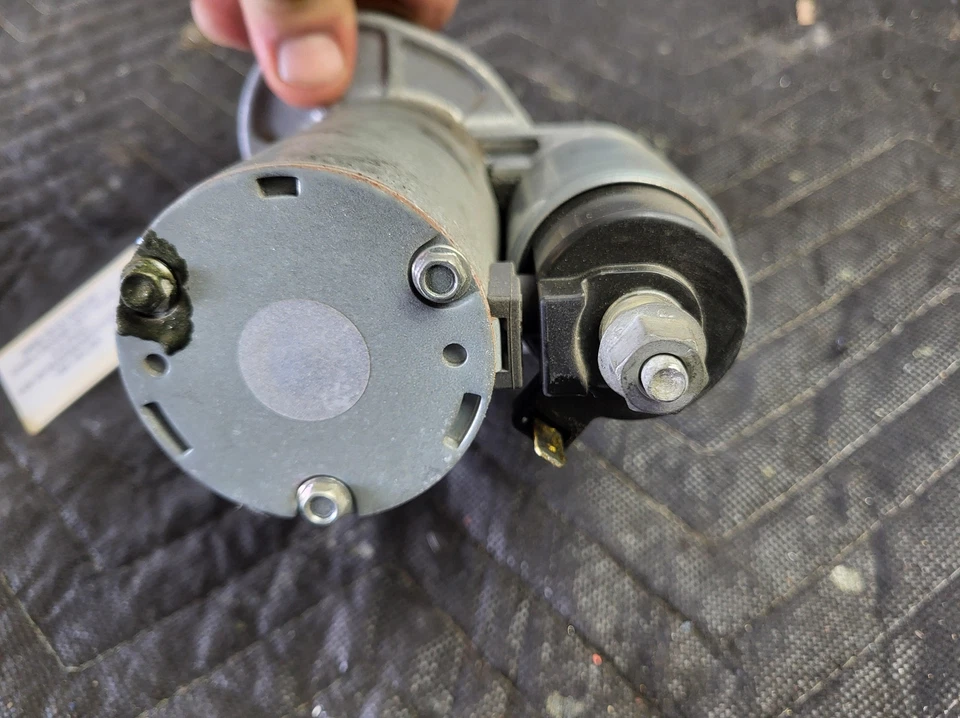2015 DODGE CHALLENGER 3.6L Starter Motor 04801852AB 2011-2016 Used OEM — 第 4/4 张图片