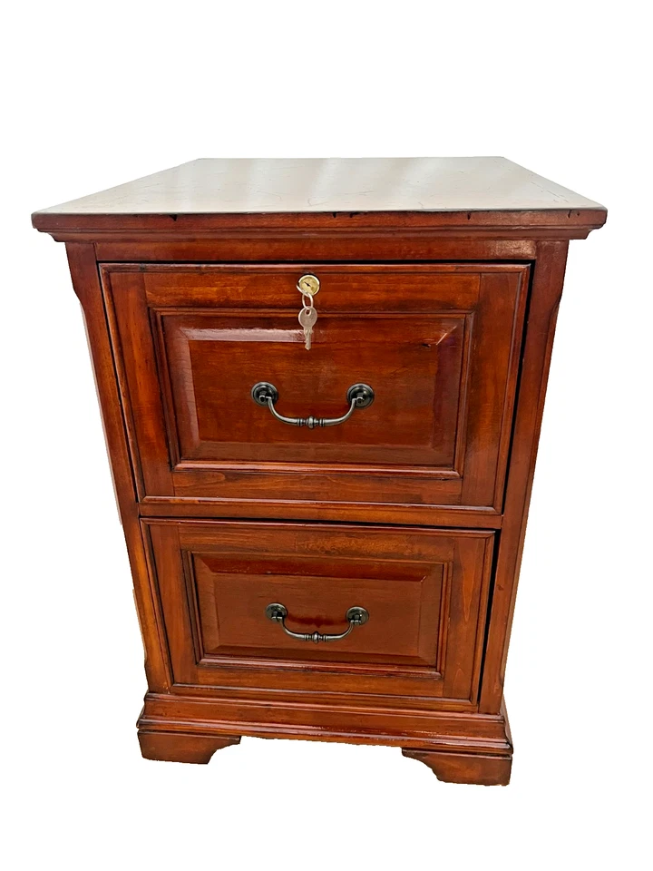 Precioso archivador vintage con un cajón de bloqueo laterales con paneles legal de Whalen Foto 2 de 4