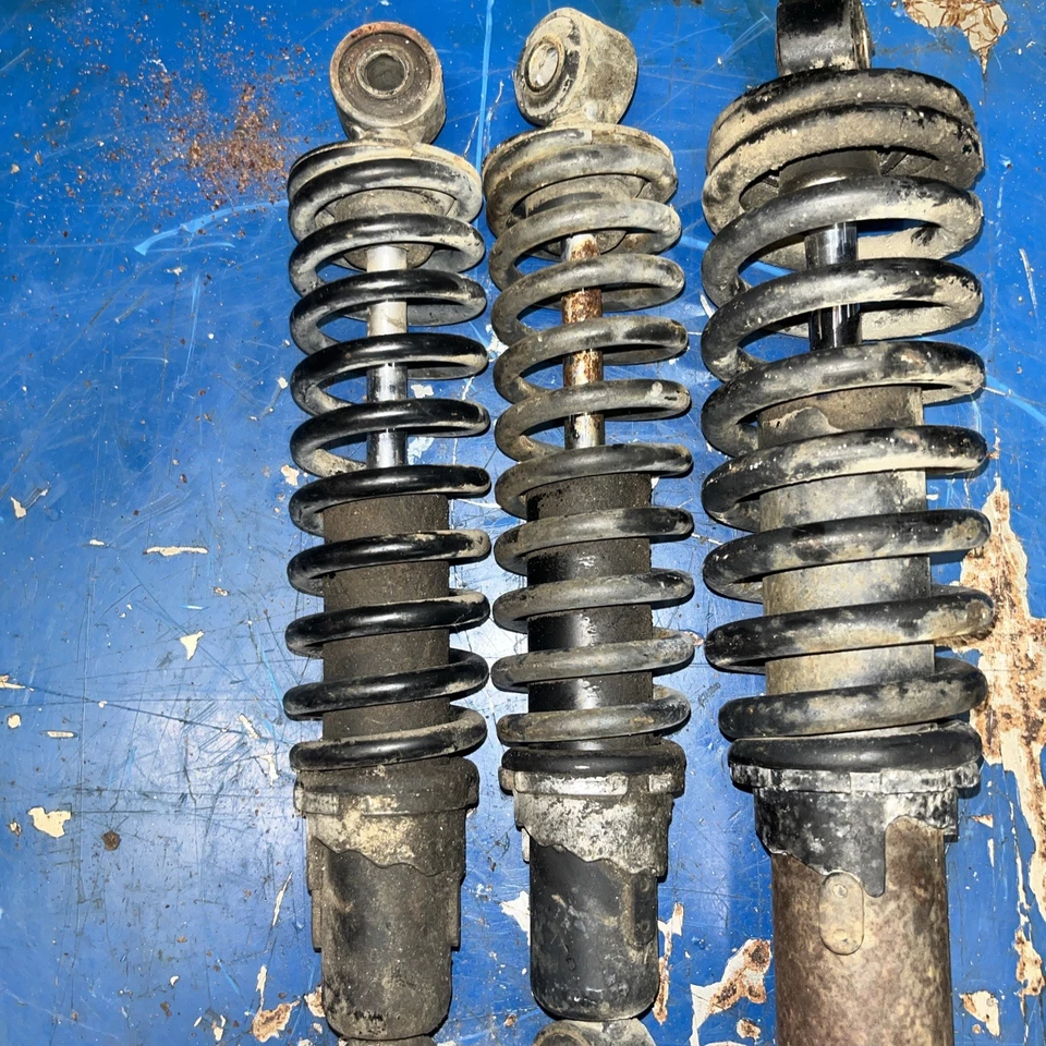 02 Polaris Sportsman 90 2x4 Front Shocks set 3 - Image 2 of 4