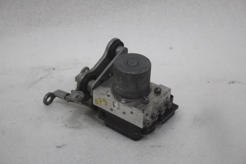 2013 MERCEDES E550 C207 ANTI LOCK BRAKE ABS PUMP 2184312212 - Picture 3 of 8