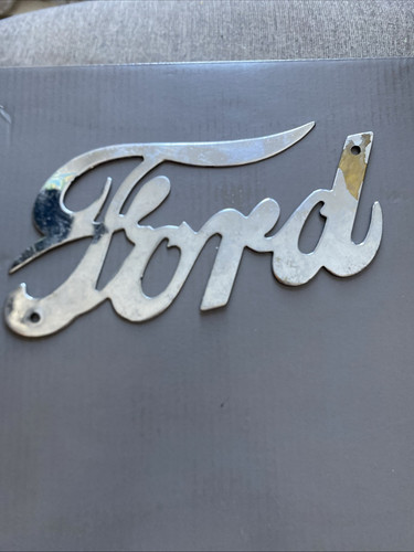 Vintage ford Script Emblem - Picture 1 of 2