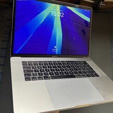 MacBook Pro 15 Retina 2016 i7 16GB RAM 256GB SSD TouchBar FUNZIONA PERFETTAMENTE