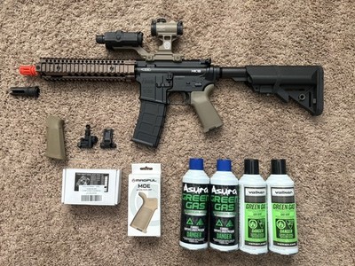 Full Metal/Daniel Defense MK18 Gas Blowback Rifle Airsoft