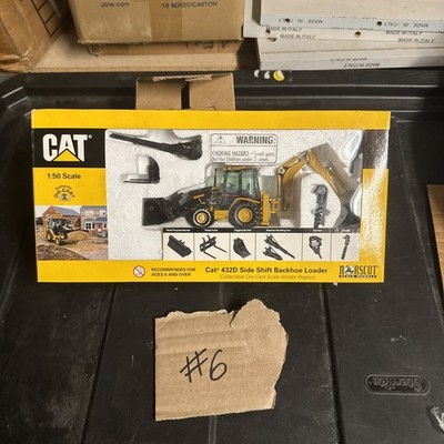 Norscot 55060 1:50 Die Cast Caterpillar 432D Side Shift Backhoe Loader
