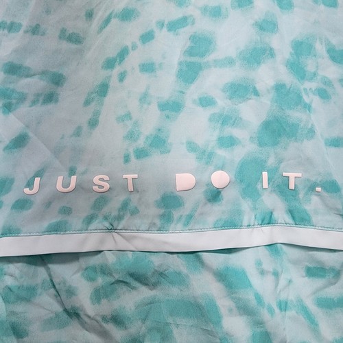 NEW Nike Jacket Womens L Blue Aqua Dri-FIT Surf 1/2 Zip Pullover Sporty Running - Picture 4 of 15