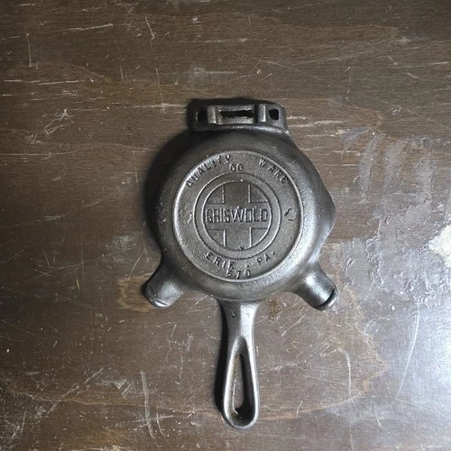 Griswold 00 Cast Iron Ashtray Skillet 570 Match Holder Large Block Logo Restored