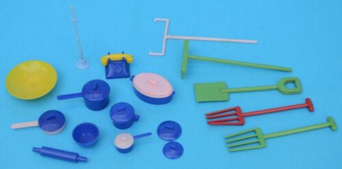 Vintage Plastic DOLL HOUSE cooking utensils + garden tools - 1950s - telephone - Picture 1 of 9