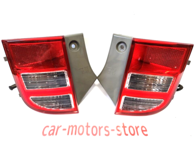 Toyota Isis Platana ZNM10 ZGM10 ANM10 Tail Lights Rear Lamps set