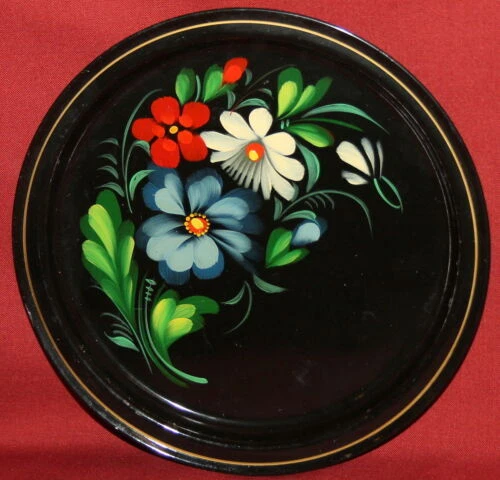 Металлические тарелки для столовой ручной работы