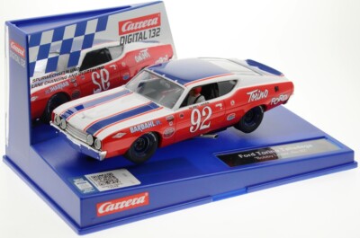 Carrera Digital 132 30796 Ford Torino Talladega