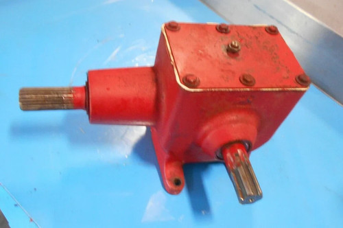 Used Gearbox fits New Holland 630 640 644 650 654 660 664 848 853 855 86635212
