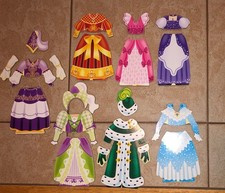 Melissa and Doug Magnetic Wooden Dress Up Clothes For Princess Elise 20 Pieces