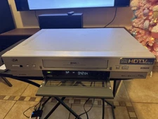 JVC HM-DH30000U VCR Digital D-VHS Recorder D Theater