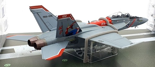 Forces Of Valor 1/72 Scale FOV-814034B F/A-18F Super Hornet VFA-102 Diamondbacks - Picture 2 of 10