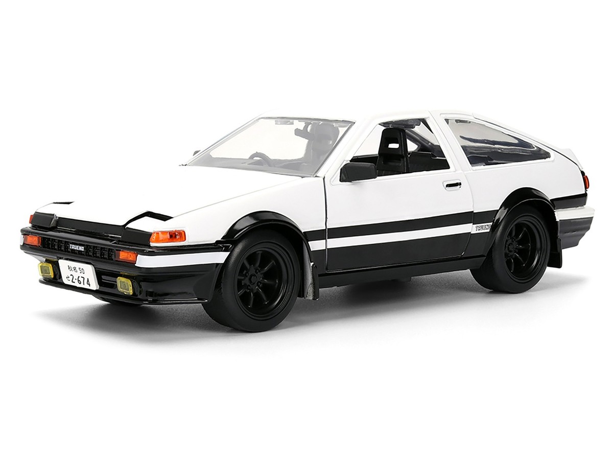 TOYOTA TRUENO (AE86) & TAKUMI FIGURE 