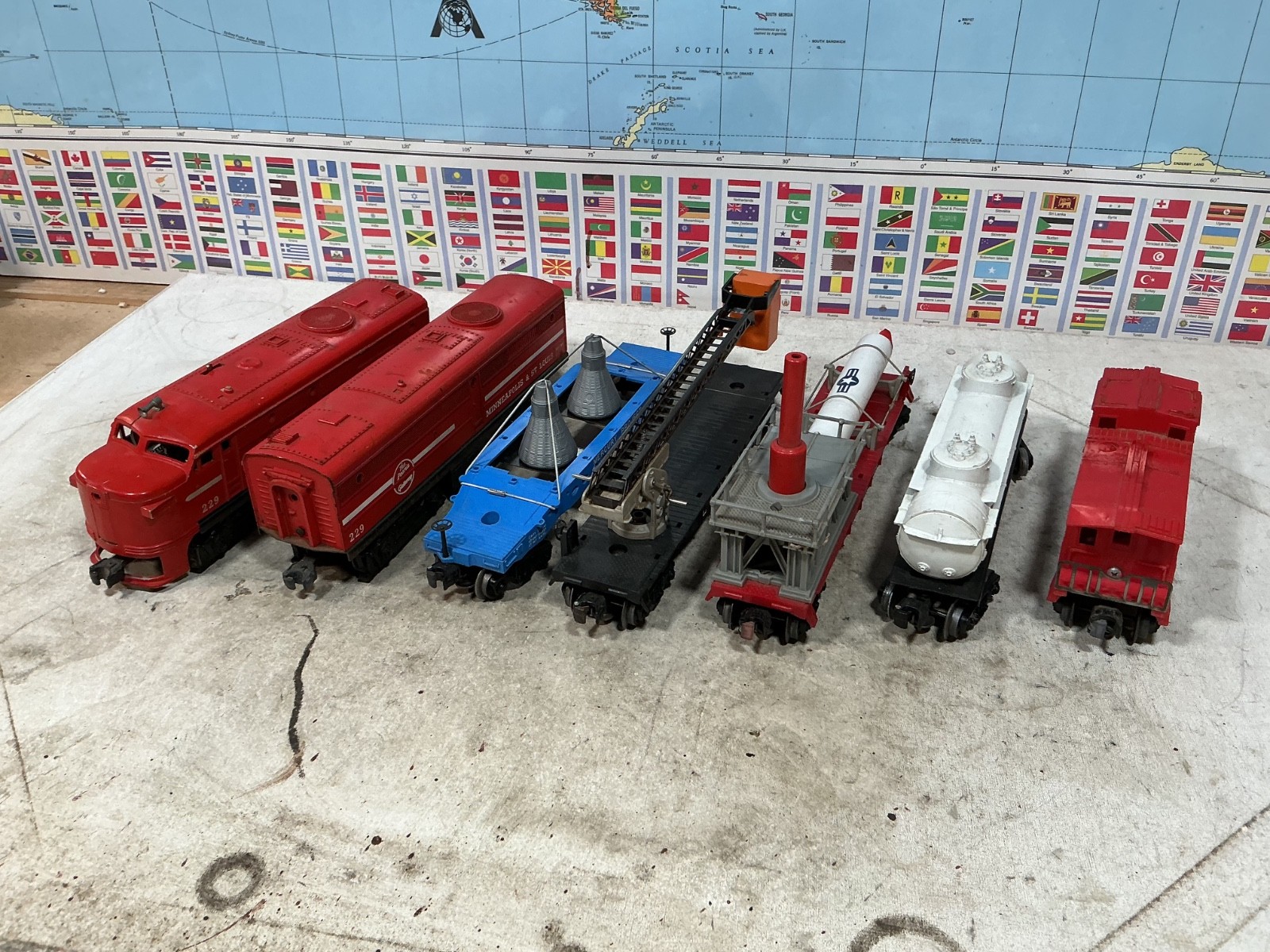 Click here to see eBay Auction