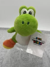 NEW Universal Studios Super Nintendo World Yoshi Plush 9" Hollywood Green NWT
