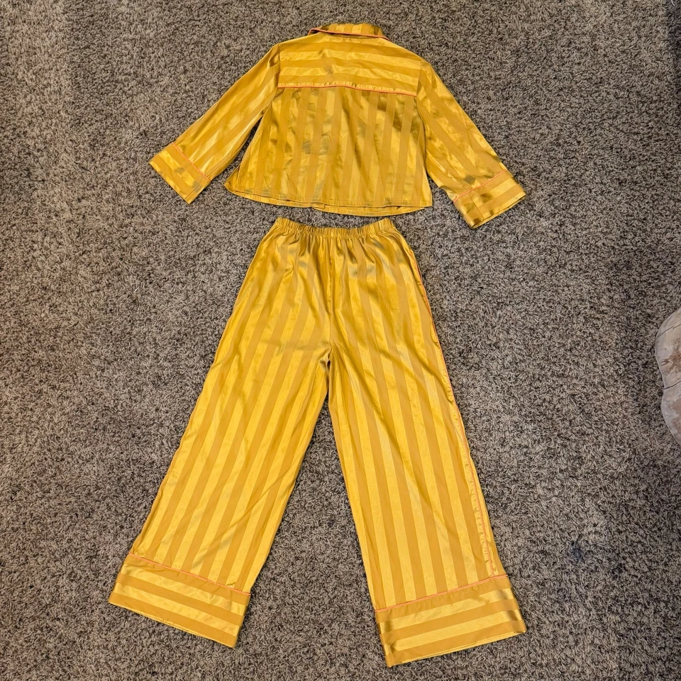 JUEGO DE PIJAMA FREE PEOPLE ÍNTIMAMENTE SATINADO XS Pijama Robin Lounge a Rayas Amarillas Foto 3 de 4