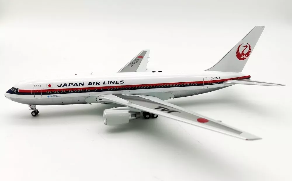 JFOX　1 200　JAL Ｂ７６７-２００　ＪＡ８２３３　ダイキャスト製