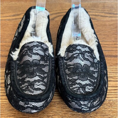 UGG Ansley Antoinette Lace Slipper Moonlight sz(7)
