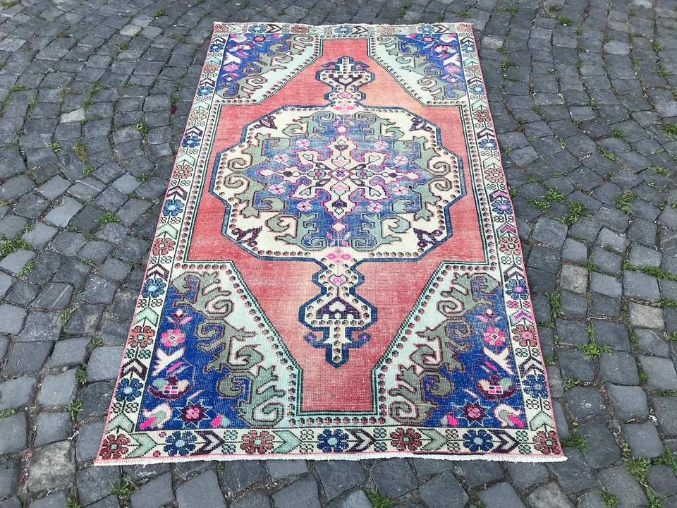 Turkish Antique rug Bohemian Area rug Oushak rug Vintage Rug Handmade Wool rug - Image 4 of 4
