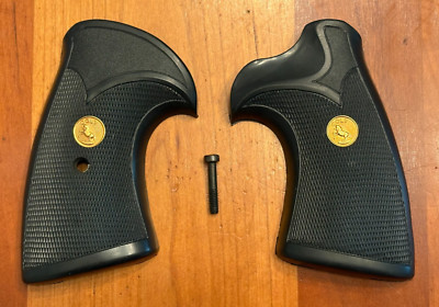 PACHMAYR COLT PYTHON J FRAME SMALL GRIPS GOLD MEDALLION WITH SCREW