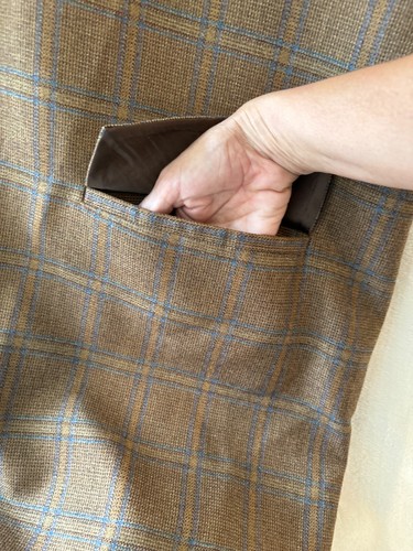 Estilist Oversized vest from Elevee Custom Clothing fully Lined polished finish - Picture 9 of 16